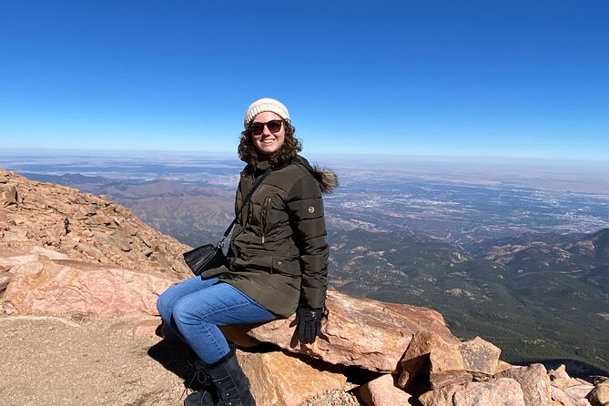 Luxury Private Van to Pikes Peak Garden of Gods - Luxurious Private Transportation