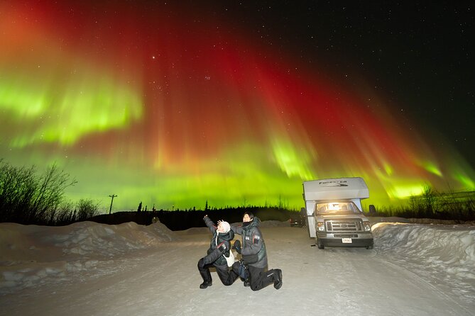 Luxury RV Small Group Aurora Chasing Tour With Photography - What to Expect on Your Tour