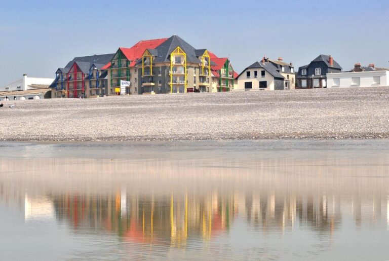 Madame Vacances The Terraces of the Beach Review