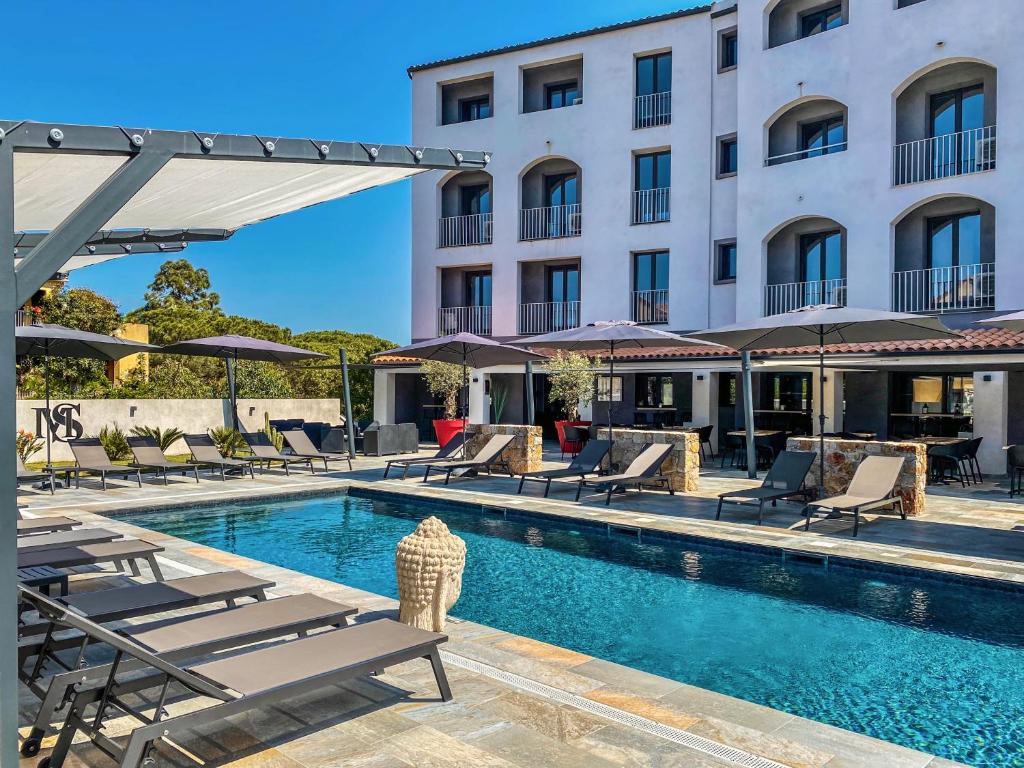 Maria Stella - Amenities and Facilities