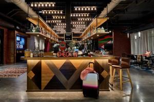 Moxy Lyon Airport - Guest Experience