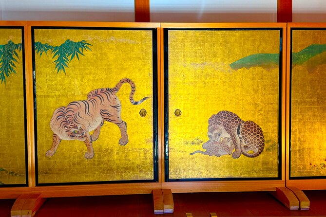 Nagoya 1-Day Private Tour - Toyota Castle Osu and Atsuta Shrine - Meeting and Pickup