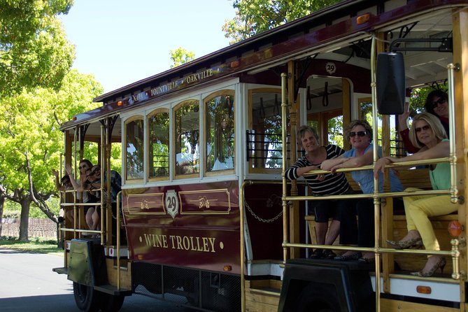 Napa Valley Wine Trolley Classic Tour - Included Features