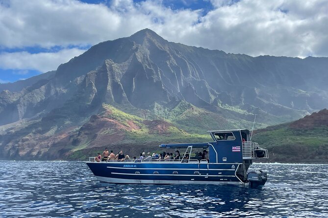 NaPali Boat Tour on the Amelia K - Meeting and Pickup Details
