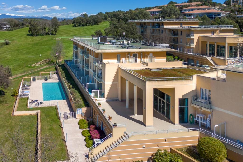 Nemea Appart Hotel Green Side Biot Sophia Antipolis - Accommodation Options