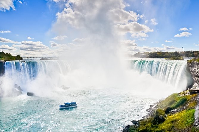 Niagara Falls, USA Day & Night Small Group Tour Plus Dinner - Highlights of the Tour