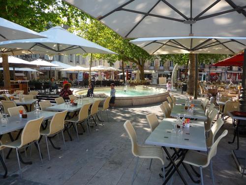 Nyx Exceptional Suite - Amenities and Facilities