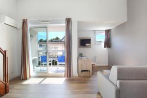 Odalys City Aix En Provence the Clos De La Chartreuse - Amenities and Services Offered