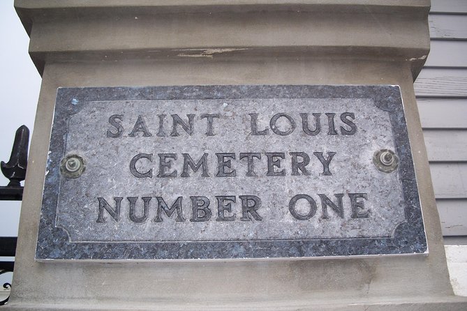 One Hour Saint Louis Cemetery Number One Walking Tour - Tour Details and Logistics