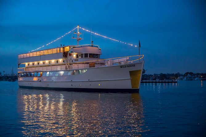 Orange County Premier Dinner Cruise From Newport Beach - Entertainment and Atmosphere