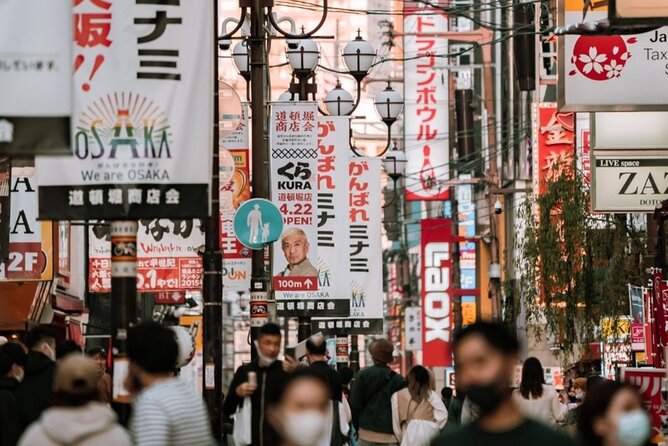 Osaka Best Food Tour With A Guide - Meeting and End Point