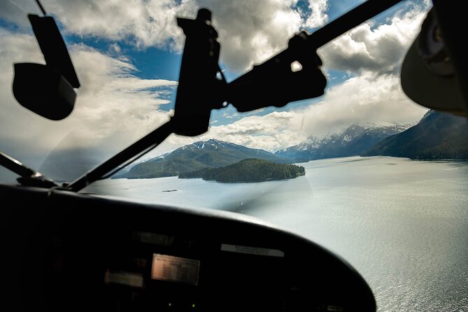 Peak Season Bear Viewing By Seaplane - Meeting and Pickup Details