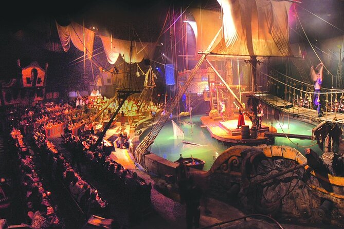 Pirates Dinner Adventure Show in Orlando - Menu and Dining Options