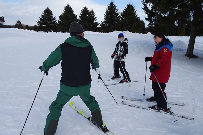 Private Ski Lesson for Beginners in Chitose - Meeting and Pickup