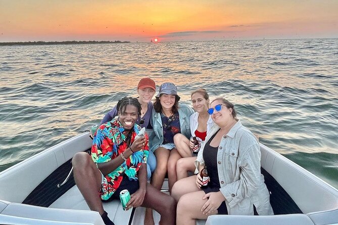 Private Sunset and Dolphin Tour in St. Petersburg, Florida - Tour Inclusions and Amenities