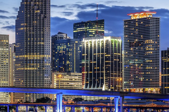 Private Tour: Miami Nighttime Sightseeing - Celebrity Mansions on Star Island