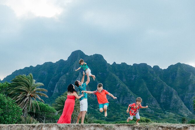 Private Vacation Photography Session With Local Photographer in Honolulu - Scenic Locations for Your Photo Shoot