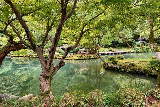 Private Walking Tour: a Kanazawa Garden Exploration - Discovering Kanazawas Architectural Gems