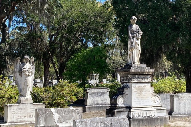 Real Savannah: History, Ghost, and True Crime Tour - Meeting and Ending Points