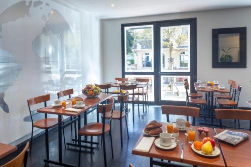 Red Fox - Accommodations and Amenities