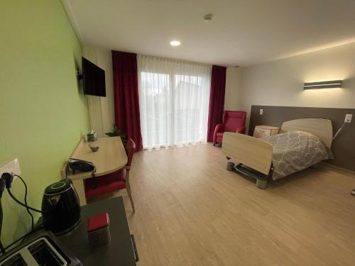 Relais Les Rives Du Lac - Accommodation Details