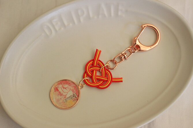 Romantic Mizuhiki Knot and Omikuji Washi Charm Workshop in Tokyo - Meeting and Transportation