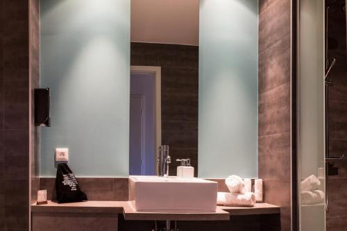 Saint-Hubert Hotel - Accommodation and Facilities