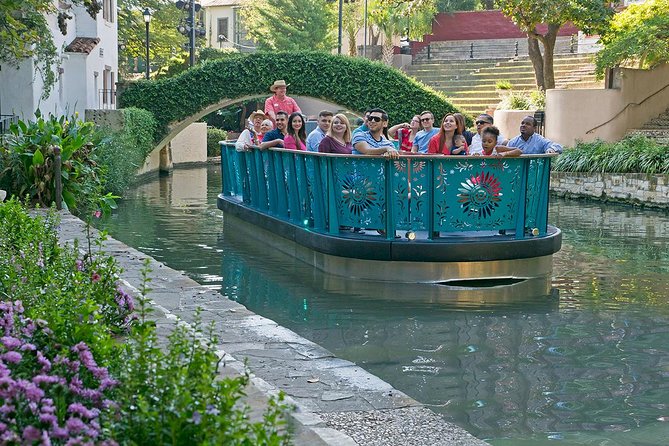 San Antonio Explorer Pass: Save up to 50% - Includes Six Flags - Attractions Included With the Pass