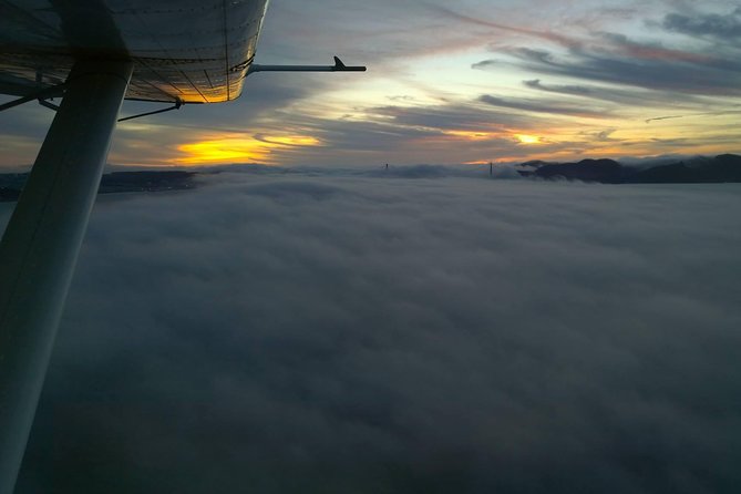 San Francisco Sunset Champagne Seaplane Tour - Private Seaplane Experience