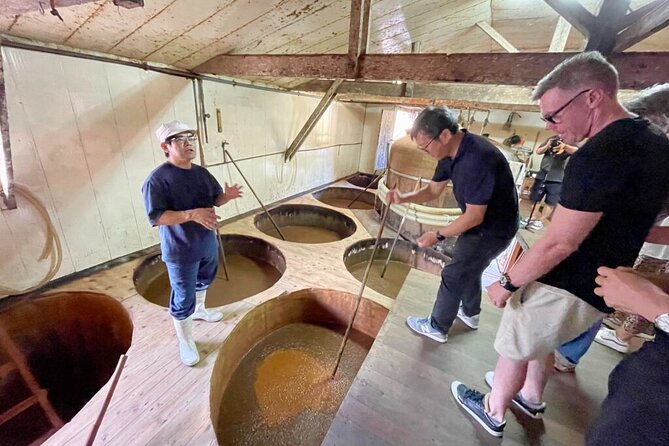 Sea and Ginjo Sake Adventure for Hiroshima Oyster Lovers - Exploring Takehara City and the Historic Preservation District