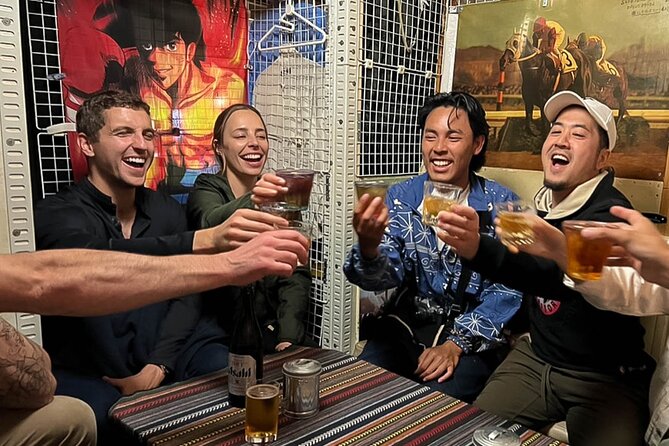 Shinjuku After Dark Tour - Indulging in Japanese Street Food