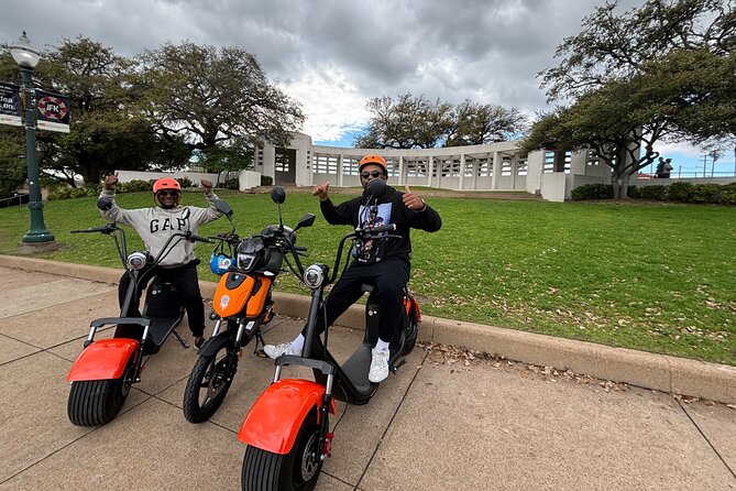 Smart Tour: Dallas JFK Assassination & History E-Bike Tour - Whats Included in the Tour