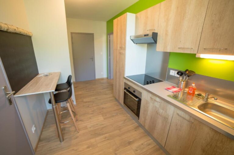 Souleuvre Apartment Hotel Review