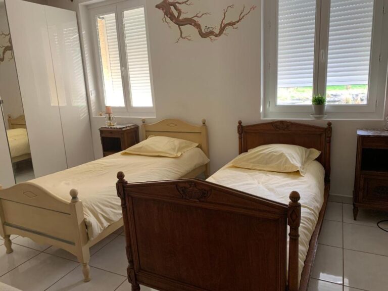 Studio Room on Garden Level Review