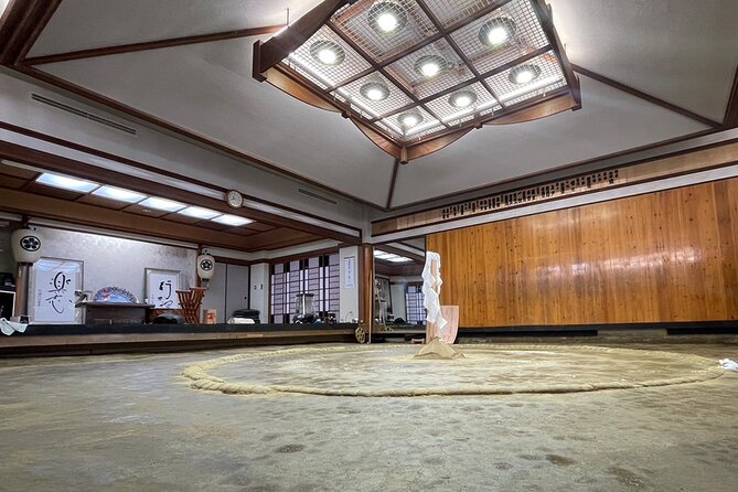 Sumo Practice Viewing Guided Tour and Photo With Sumo Wrestlers - Rules and Etiquette
