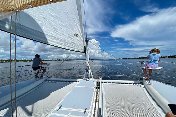 Sunset Sail and Dolphin/Manatee Watch in Daytona Beach - Onboard Amenities and Supplies