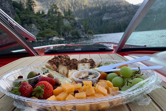 Sunset Wine & Cheese Emerald Bay Boat Charter - Meeting Point and Logistics