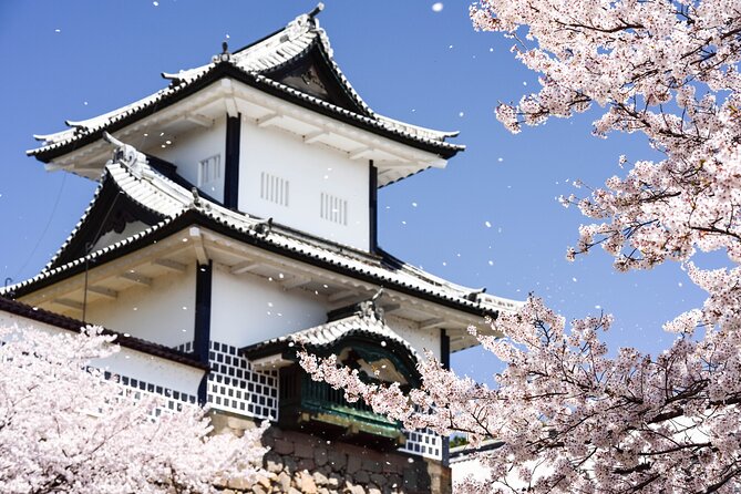 Takayama to Kanazawa With a Stop at Shirakawago - Exploring the UNESCO World Heritage Site