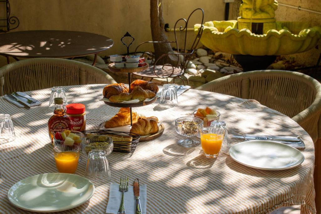 THE CLOS DES ARÔMES - Amenities and Facilities