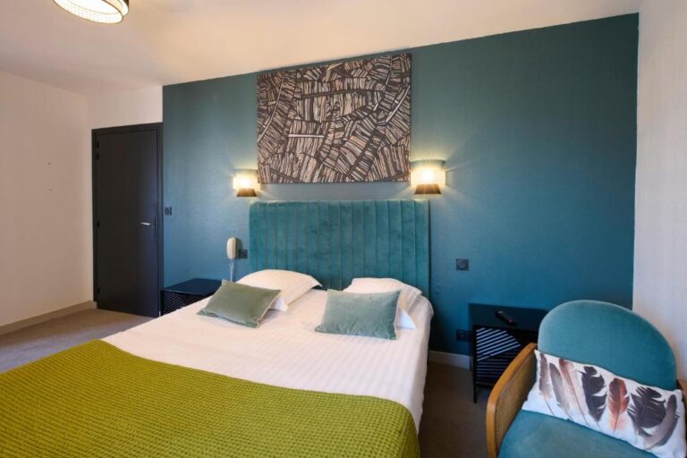 The Originals Boutique, Hotel La Colonne De Bronze, Saint-Valéry-Sur-Somme Review