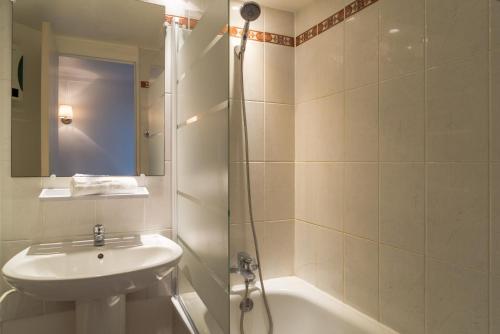 The Originals City, Hotel Ambacia, Tours South - Accommodation Options