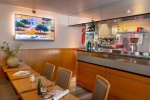 The Originals City, Hotel Galaxie, Nice Airport - Guest Experiences and Ratings