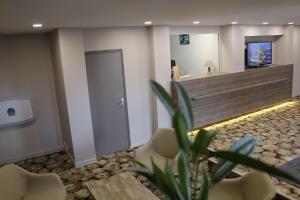 The Saint Aubert - Accommodations and Amenities