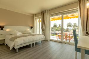 The Sweet Life Hotel - Guest Reviews and Feedback