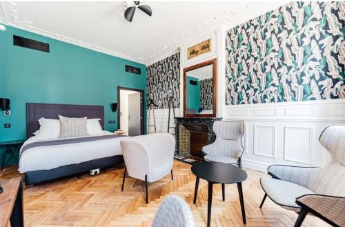 The Villa 10 HOTEL SPA - Prime Location and Attractions