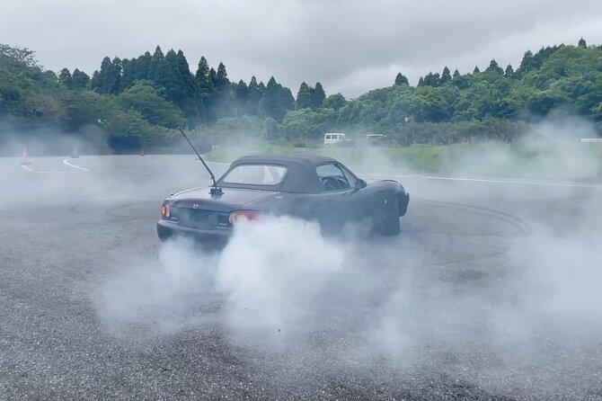 Tokyo Drift Lesson: Experience Drifting With A Pro Near Tokyo - Meet Your Drift Instructor: A Skilled Professional