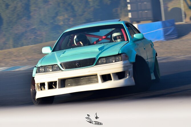 Tokyo Drifting Lesson With Professional Drifters - Equipment and Clothing Provided