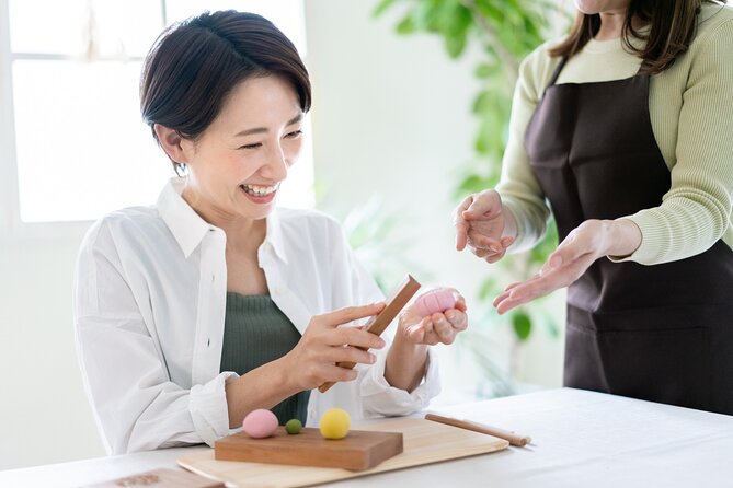 Tokyo: Japanese Sweets Making Experience - Wagashi Making Experience