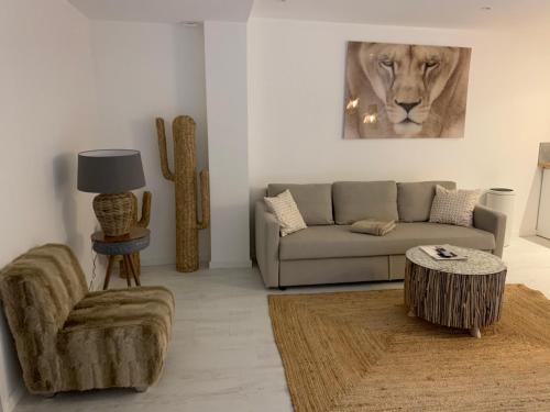 Victorias House - Accommodation Types and Amenities