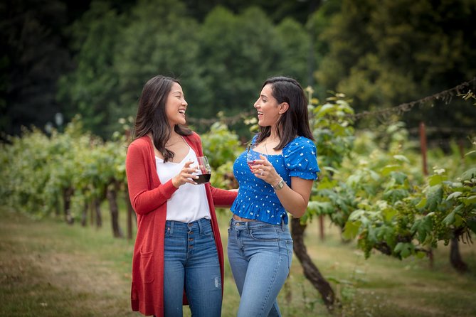 Woodinville Wine and Snoqualmie Falls Tour - Taking in the Tasting Experience